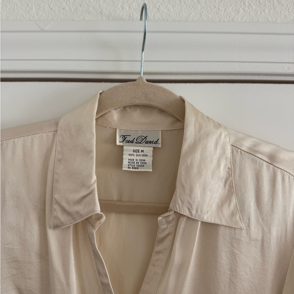 Cream 100% silk Button-Up Blouse - Picture 2 of 4
